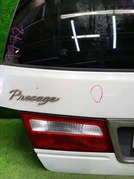 ДВЕРЬ ПЯТАЯ НА NISSAN PRESAGE U30