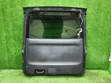 ДВЕРЬ ПЯТАЯ НА NISSAN SERENA C25
