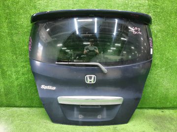 ДВЕРЬ ПЯТАЯ НА HONDA FREED GB3