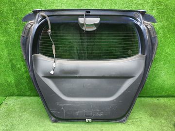 ДВЕРЬ ПЯТАЯ НА HONDA FREED GB3