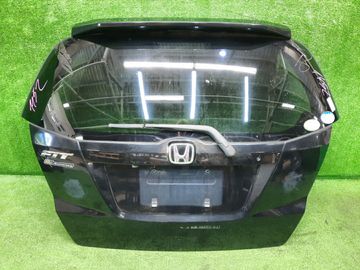 ДВЕРЬ ПЯТАЯ НА HONDA FIT GE6