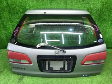 ДВЕРЬ ПЯТАЯ НА NISSAN EXPERT W11