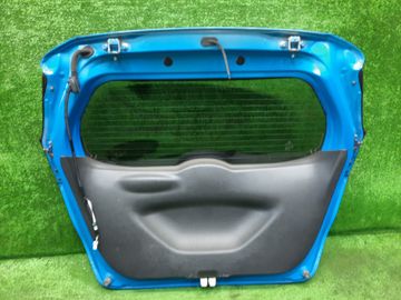 ДВЕРЬ ПЯТАЯ НА HONDA FIT GP5