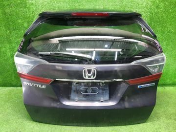 ДВЕРЬ ПЯТАЯ НА HONDA SHUTTLE GP8
