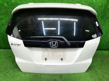 ДВЕРЬ ПЯТАЯ НА HONDA FIT GE6