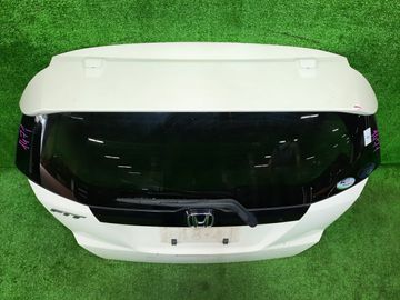 ДВЕРЬ ПЯТАЯ НА HONDA FIT GE6