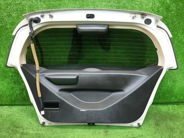 ДВЕРЬ ПЯТАЯ НА HONDA FIT GE6