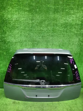 ДВЕРЬ ПЯТАЯ НА HONDA STREAM RN1