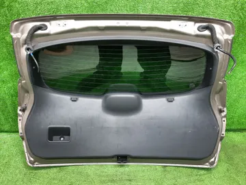 ДВЕРЬ ПЯТАЯ НА NISSAN DUALIS J10