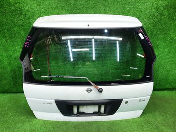 ДВЕРЬ ПЯТАЯ НА NISSAN WINGROAD Y10