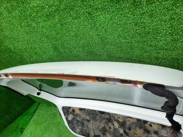 ДВЕРЬ ПЯТАЯ НА NISSAN WINGROAD Y10