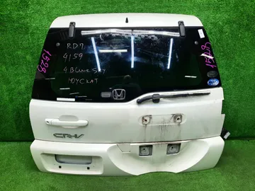 ДВЕРЬ ПЯТАЯ НА HONDA CR-V RD7