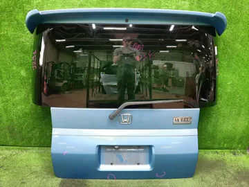 ДВЕРЬ ПЯТАЯ НА HONDA MOBILIO GB1