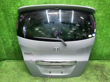 ДВЕРЬ ПЯТАЯ НА HONDA FREED GB3