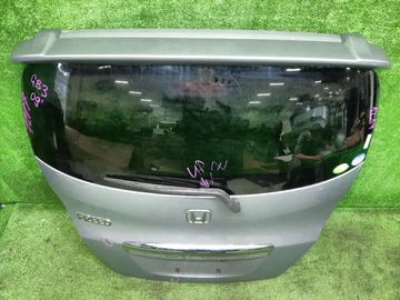 ДВЕРЬ ПЯТАЯ НА HONDA FREED GB3