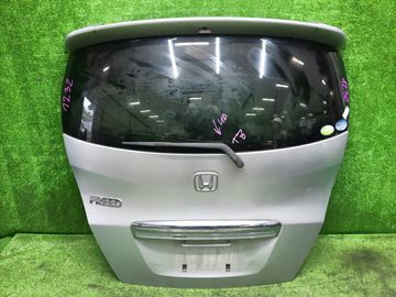 ДВЕРЬ ПЯТАЯ НА HONDA FREED GB3