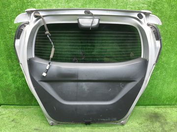 ДВЕРЬ ПЯТАЯ НА HONDA FREED GB3