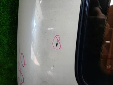 ДВЕРЬ ПЯТАЯ НА TOYOTA GRAND HIACE VCH10