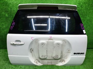 ДВЕРЬ ПЯТАЯ НА SUZUKI ESCUDO TDA4W