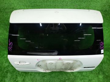 ДВЕРЬ ПЯТАЯ НА SUZUKI ESCUDO TDA4W