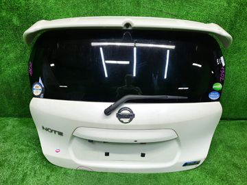 ДВЕРЬ ПЯТАЯ НА NISSAN NOTE E12