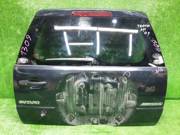 ДВЕРЬ ПЯТАЯ НА SUZUKI ESCUDO TDA4W