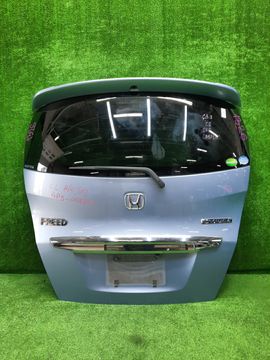 ДВЕРЬ ПЯТАЯ НА HONDA FREED GP3