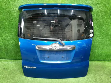 ДВЕРЬ ПЯТАЯ НА TOYOTA RACTIS NCP100