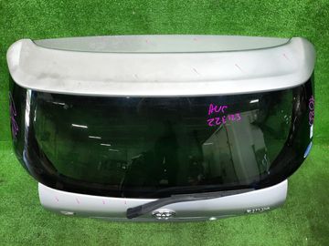 ДВЕРЬ ПЯТАЯ НА TOYOTA RUNX ZZE123