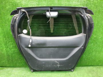 ДВЕРЬ ПЯТАЯ НА HONDA FREED GB3
