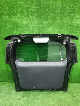 ДВЕРЬ ПЯТАЯ НА TOYOTA RACTIS NCP105