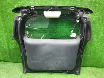 ДВЕРЬ ПЯТАЯ НА TOYOTA RACTIS NCP105