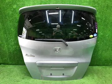 ДВЕРЬ ПЯТАЯ НА HONDA FREED GB3