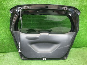 ДВЕРЬ ПЯТАЯ НА HONDA FIT GP5