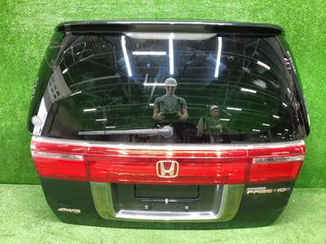 ДВЕРЬ ПЯТАЯ НА HONDA ELYSION RR2