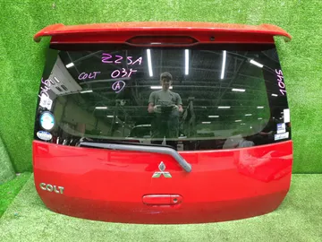 ДВЕРЬ ПЯТАЯ НА MITSUBISHI COLT Z25A