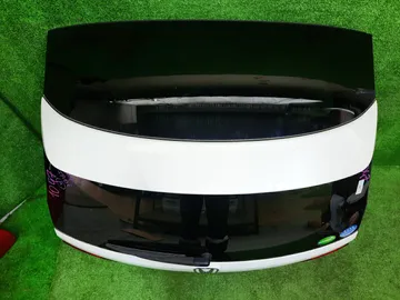 ДВЕРЬ ПЯТАЯ НА HONDA JADE FR4