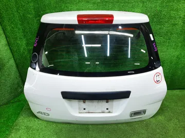 ДВЕРЬ ПЯТАЯ НА NISSAN AD Y12