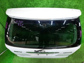 ДВЕРЬ ПЯТАЯ НА MAZDA MPV LW3W