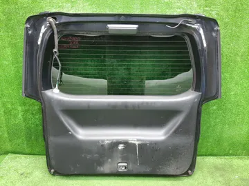 ДВЕРЬ ПЯТАЯ НА HONDA STEPWGN RK5