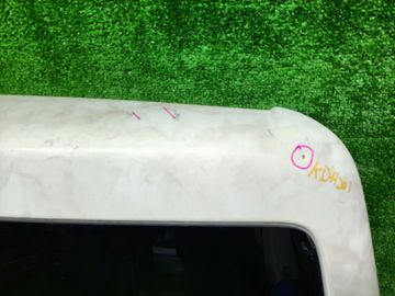ДВЕРЬ ПЯТАЯ НА TOYOTA HIACE KDH201