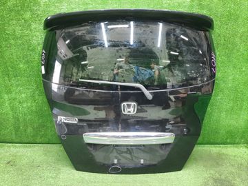 ДВЕРЬ ПЯТАЯ НА HONDA FREED GB3