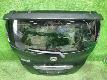 ДВЕРЬ ПЯТАЯ НА HONDA FREED GB3