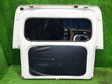 ДВЕРЬ ПЯТАЯ НА TOYOTA LITEACE S412M