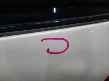 ДВЕРЬ ПЯТАЯ НА TOYOTA CALDINA ST215