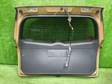 ДВЕРЬ ПЯТАЯ НА TOYOTA FIELDER NZE144