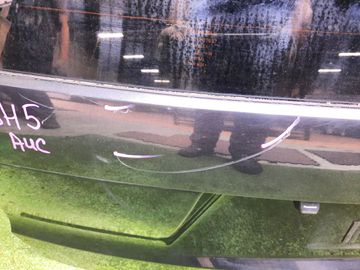 ДВЕРЬ ПЯТАЯ НА SUBARU FORESTER SH5