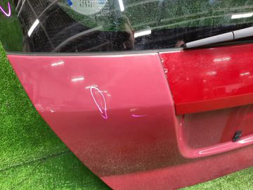 ДВЕРЬ ПЯТАЯ НА HONDA FIT GD1