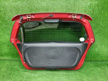 ДВЕРЬ ПЯТАЯ НА HONDA FIT GD1