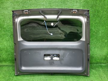 ДВЕРЬ ПЯТАЯ НА TOYOTA ISIS ZGM15G